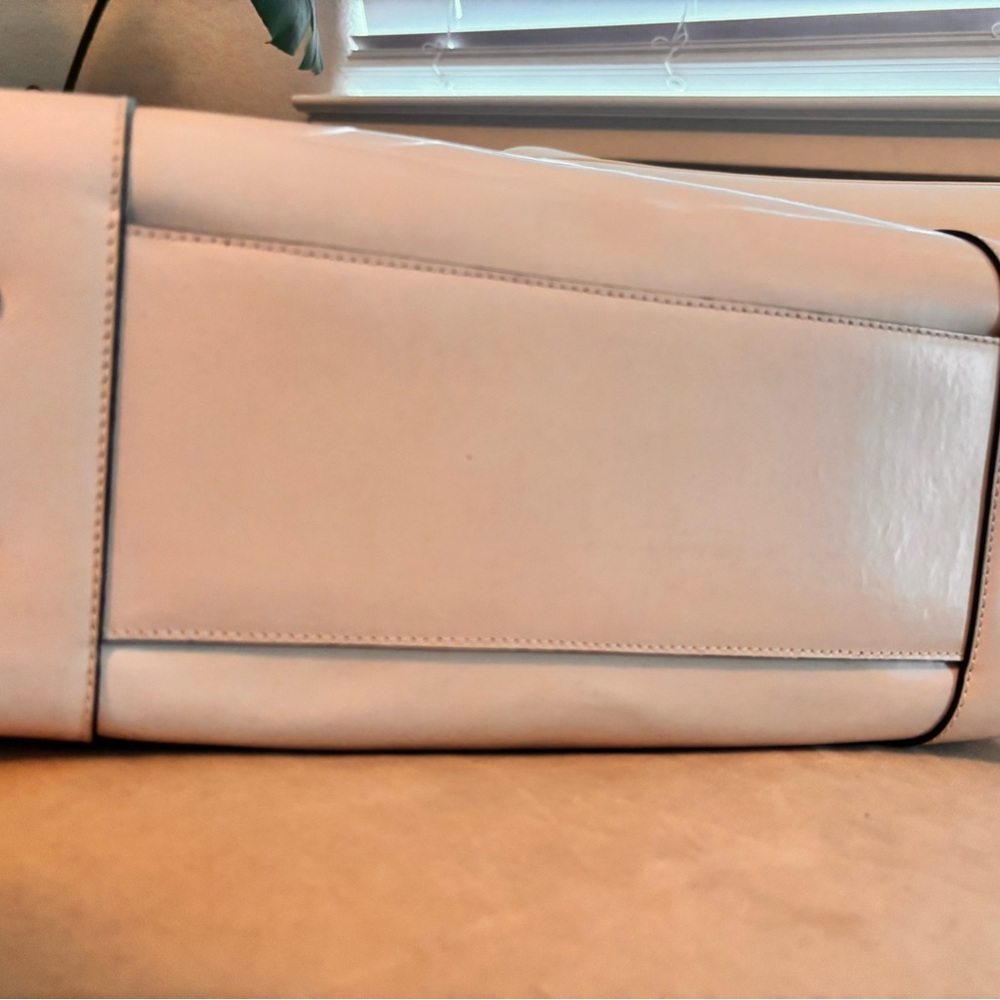 LOEWE Amazona 36 “Powder Pink” Tan Calfskin Leather Handbag RETAIL $4600+ - Picture 14 of 16